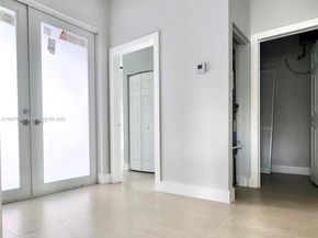 1212 NW 4th Ave, Fort Lauderdale FL 33311