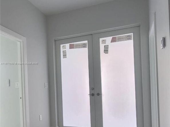 1212 NW 4th Ave, Fort Lauderdale FL 33311