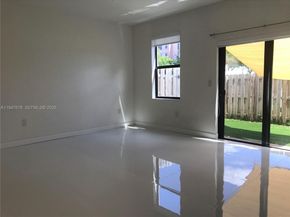 278 NE 208th Ter, Miami FL 33179