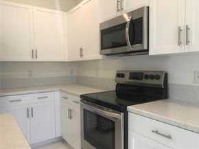 278 NE 208th Ter, Miami FL 33179