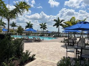 278 NE 208th Ter, Miami FL 33179