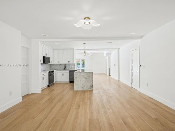 2001 SW 23rd Ave, Fort Lauderdale FL 33312