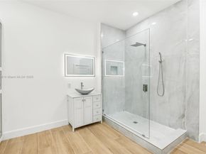 2001 SW 23rd Ave, Fort Lauderdale FL 33312