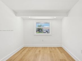 2001 SW 23rd Ave, Fort Lauderdale FL 33312