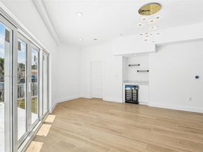 2001 SW 23rd Ave, Fort Lauderdale FL 33312