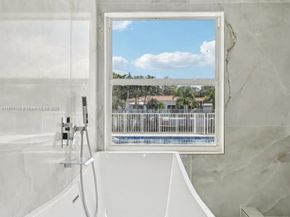 2001 SW 23rd Ave, Fort Lauderdale FL 33312