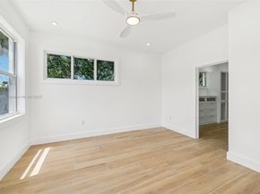 2001 SW 23rd Ave, Fort Lauderdale FL 33312