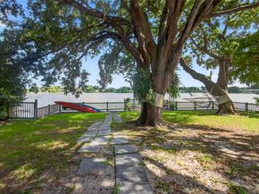 8320 Pasadena Blvd, Pembroke Pines FL 33024