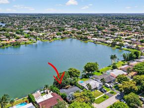 8320 Pasadena Blvd, Pembroke Pines FL 33024