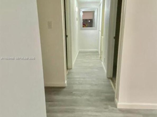 4705 SW 62nd Ave 104, Davie FL 33314