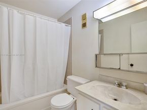 8900 SW 20th Pl A25, Davie FL 33324