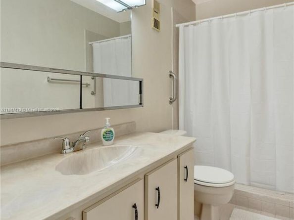 8900 SW 20th Pl A25, Davie FL 33324
