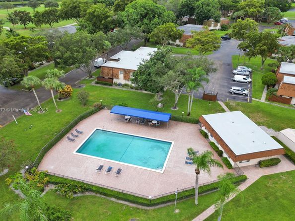 8900 SW 20th Pl A25, Davie FL 33324