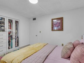 4000 NE 170th St 200, North Miami Beach FL 33160