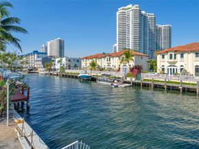 4000 NE 170th St 200, North Miami Beach FL 33160