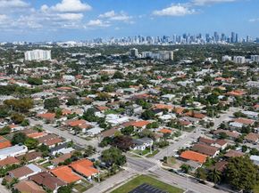 2615 SW 32nd Ave, Miami FL 33133