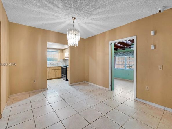 2615 SW 32nd Ave, Miami FL 33133