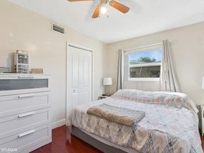 1831 SW 42nd Ter, Fort Lauderdale FL 33317