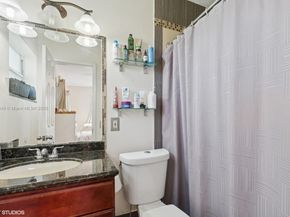 1831 SW 42nd Ter, Fort Lauderdale FL 33317