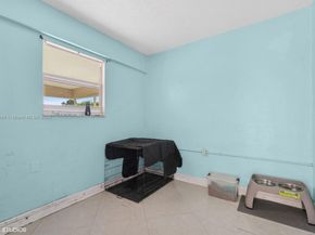 1831 SW 42nd Ter, Fort Lauderdale FL 33317