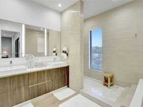 324 Balboa St, Hollywood FL 33019
