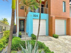 324 Balboa St, Hollywood FL 33019