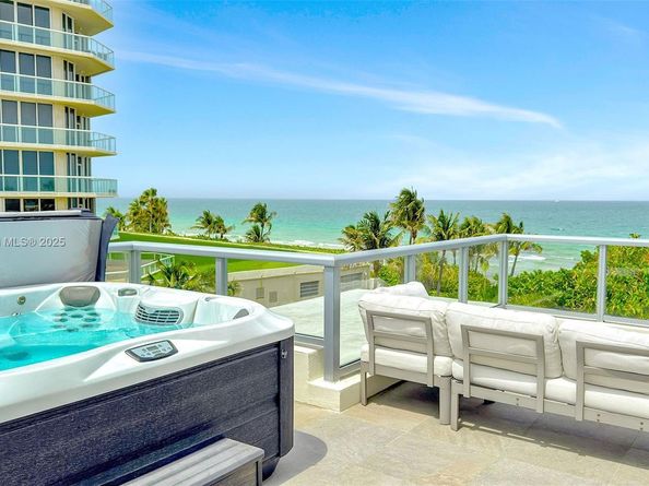 324 Balboa St, Hollywood FL 33019