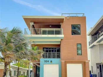 324 Balboa St