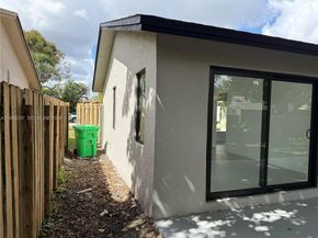 4020 NW 93rd Way, Sunrise FL 33351