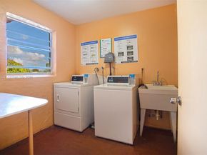 4151 NW 41st St 301, Lauderdale Lakes FL 33319