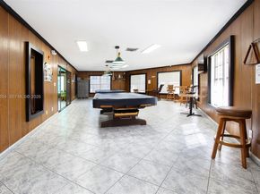 4151 NW 41st St 301, Lauderdale Lakes FL 33319