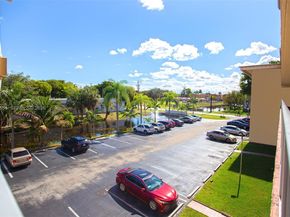 4151 NW 41st St 301, Lauderdale Lakes FL 33319