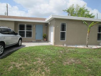 11730 NW 33rd St
