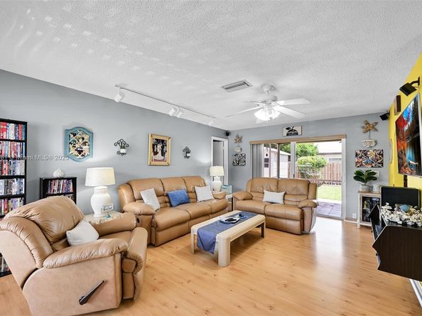11730 NW 33rd St, Sunrise FL 33323