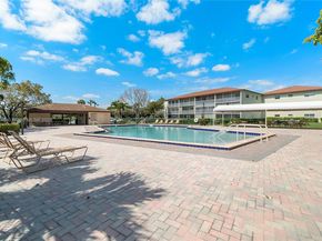 12750 SW 4th Ct 407J, Pembroke Pines FL 33027