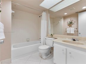 12750 SW 4th Ct 407J, Pembroke Pines FL 33027