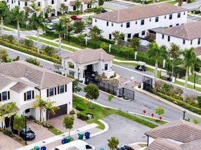 23461 SW 129th Pl 23461, Homestead FL 33032