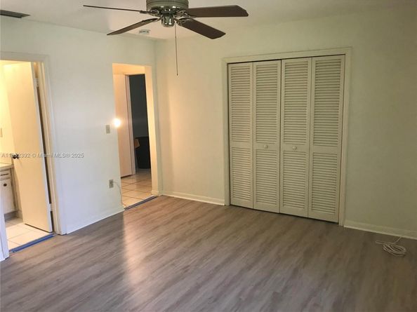 1239 Mariposa Ave 8, Coral Gables FL 33146