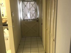 1239 Mariposa Ave 8, Coral Gables FL 33146