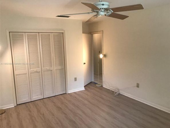 1239 Mariposa Ave 8, Coral Gables FL 33146