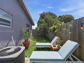 3070 NW 12th Ct, Fort Lauderdale FL 33311
