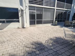 4321 NW 9th Ave 102, Deerfield Beach FL 33064