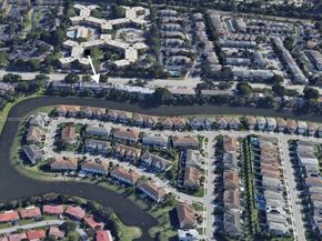 4321 NW 9th Ave 102, Deerfield Beach FL 33064