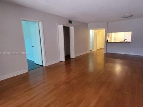 4321 NW 9th Ave 102, Deerfield Beach FL 33064