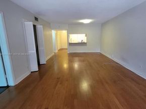 4321 NW 9th Ave 102, Deerfield Beach FL 33064