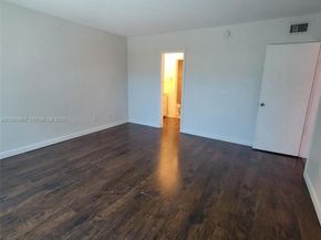 4321 NW 9th Ave 102, Deerfield Beach FL 33064