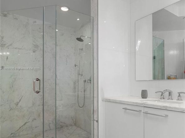 4100 Island Blvd 1503, Aventura FL 33160