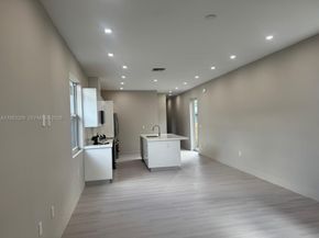 1028 NW 8th Ave, Fort Lauderdale FL 33311