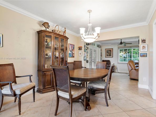 8220 NW 24th Ct, Pembroke Pines FL 33024