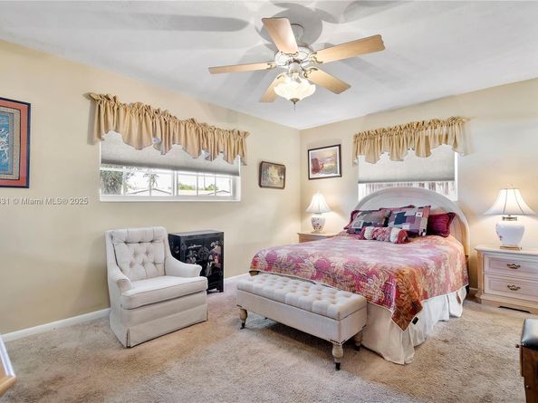 8220 NW 24th Ct, Pembroke Pines FL 33024
